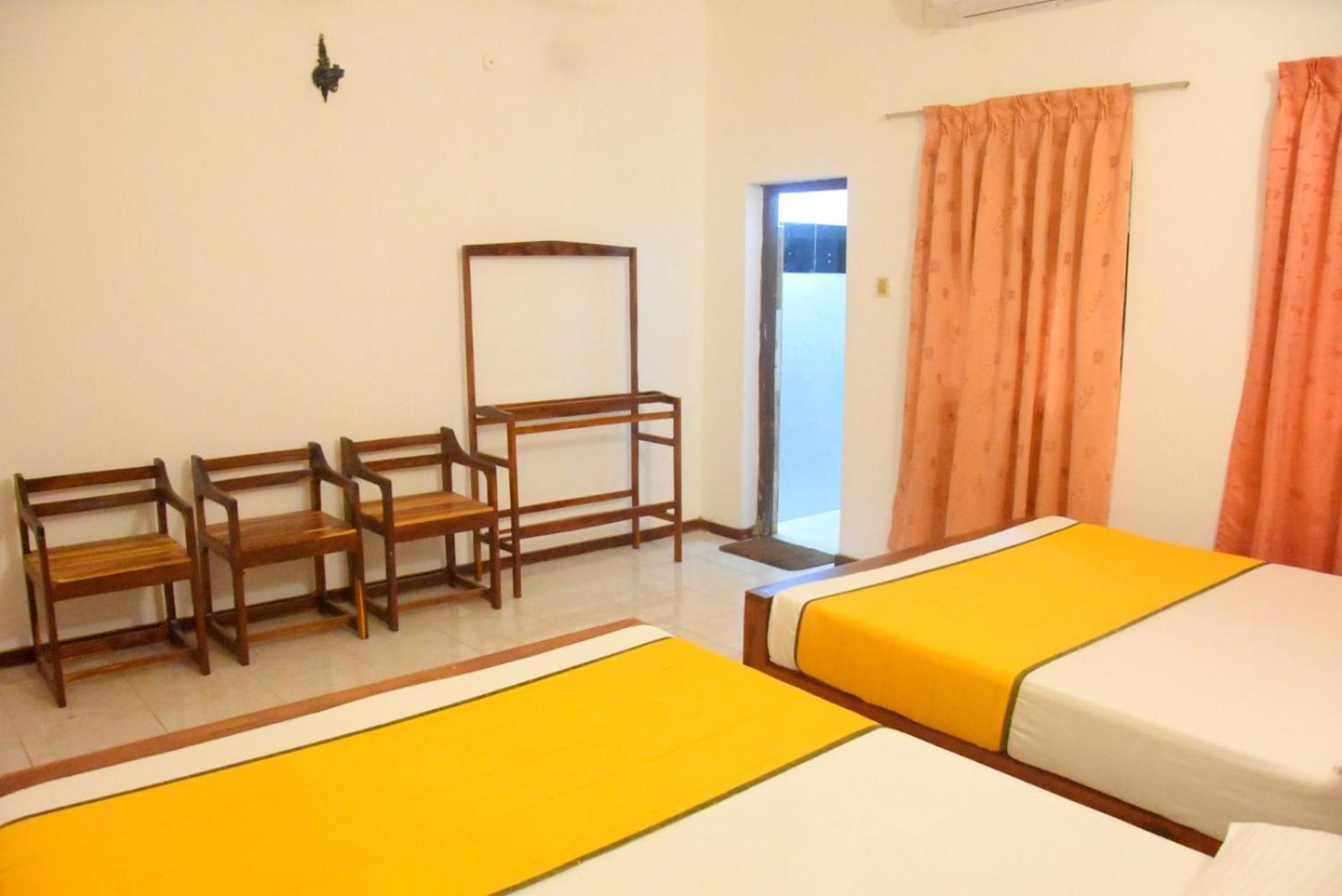 Yellow Birds Resort Anuradhapura Esterno foto