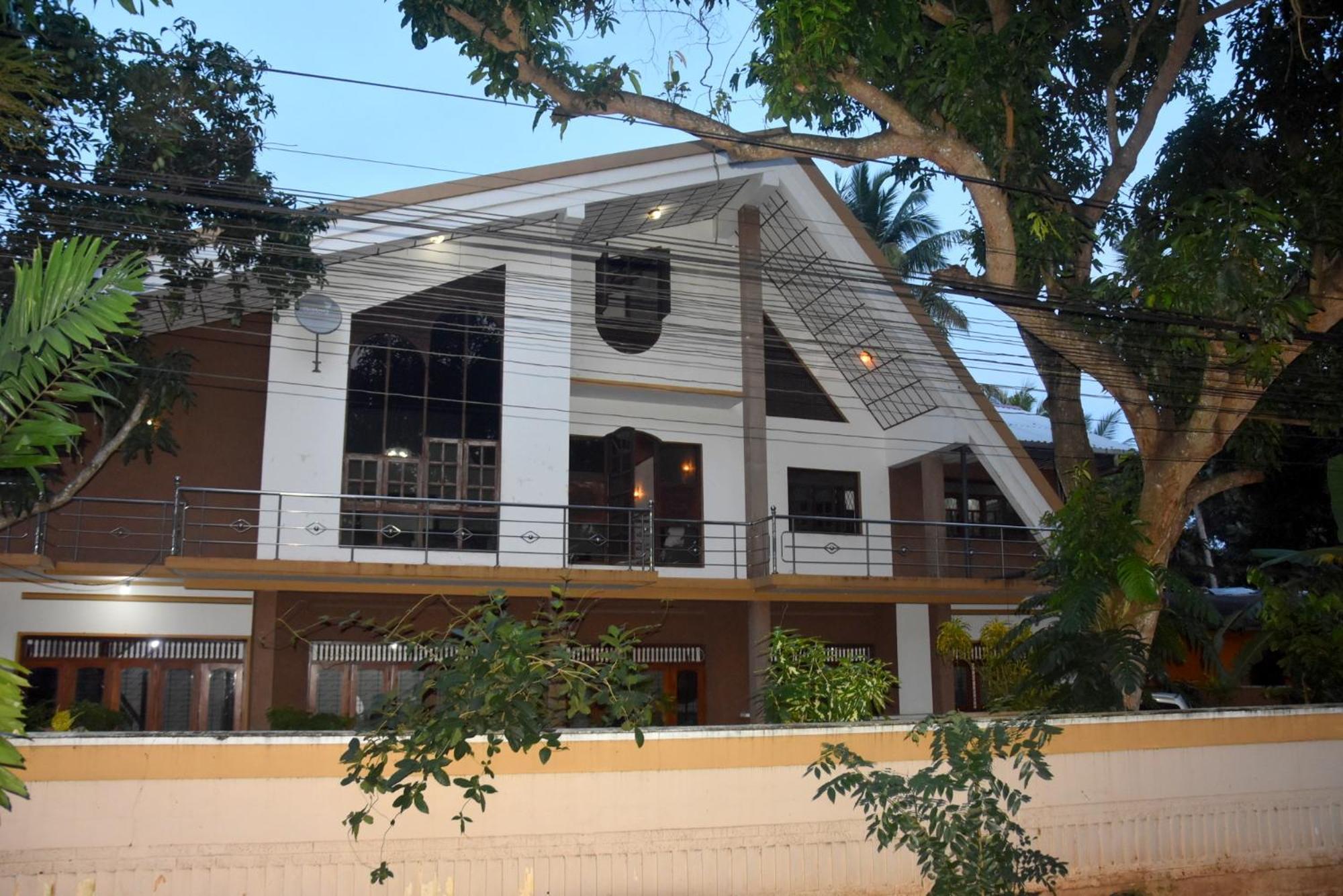 Yellow Birds Resort Anuradhapura Esterno foto