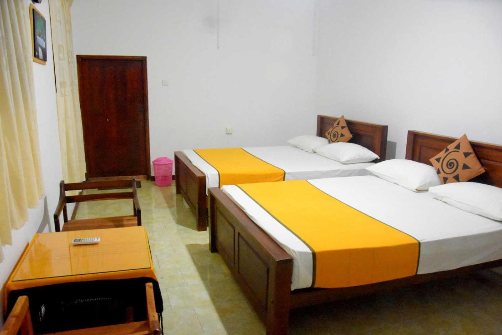 Yellow Birds Resort Anuradhapura Esterno foto
